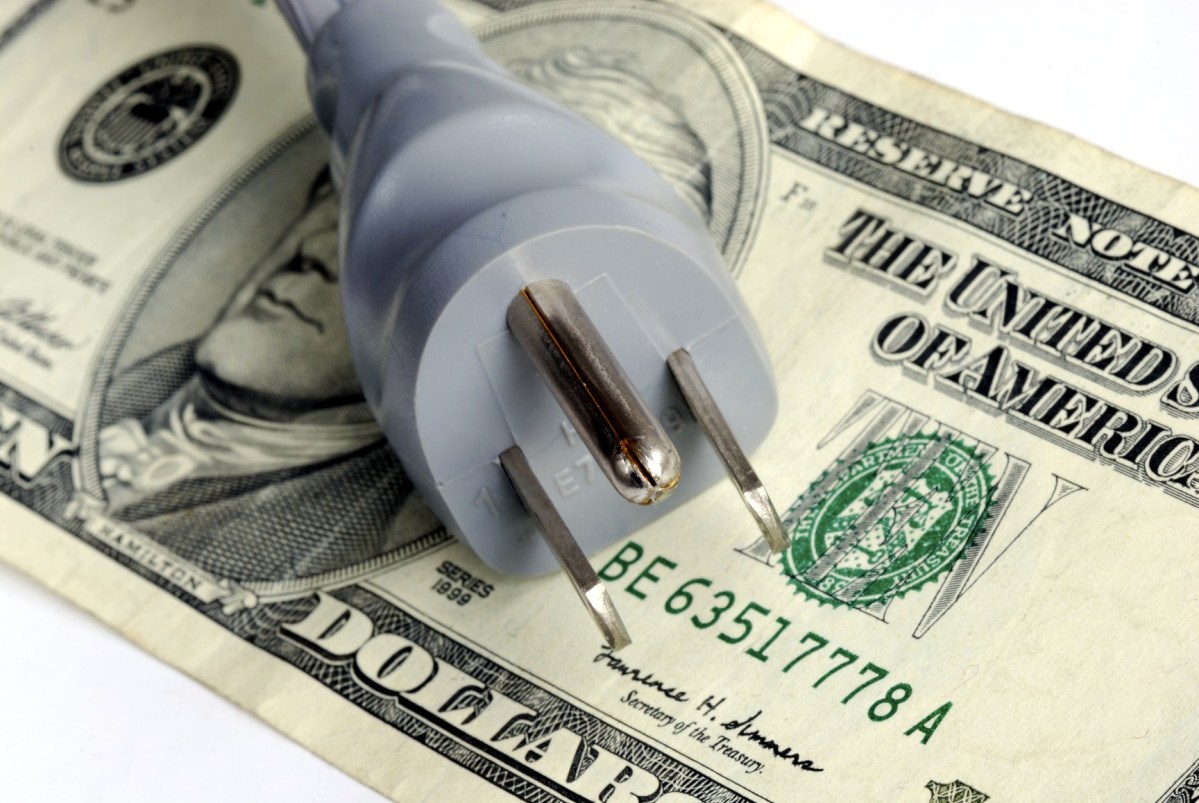 Ready to lower your electric bill this holiday season?